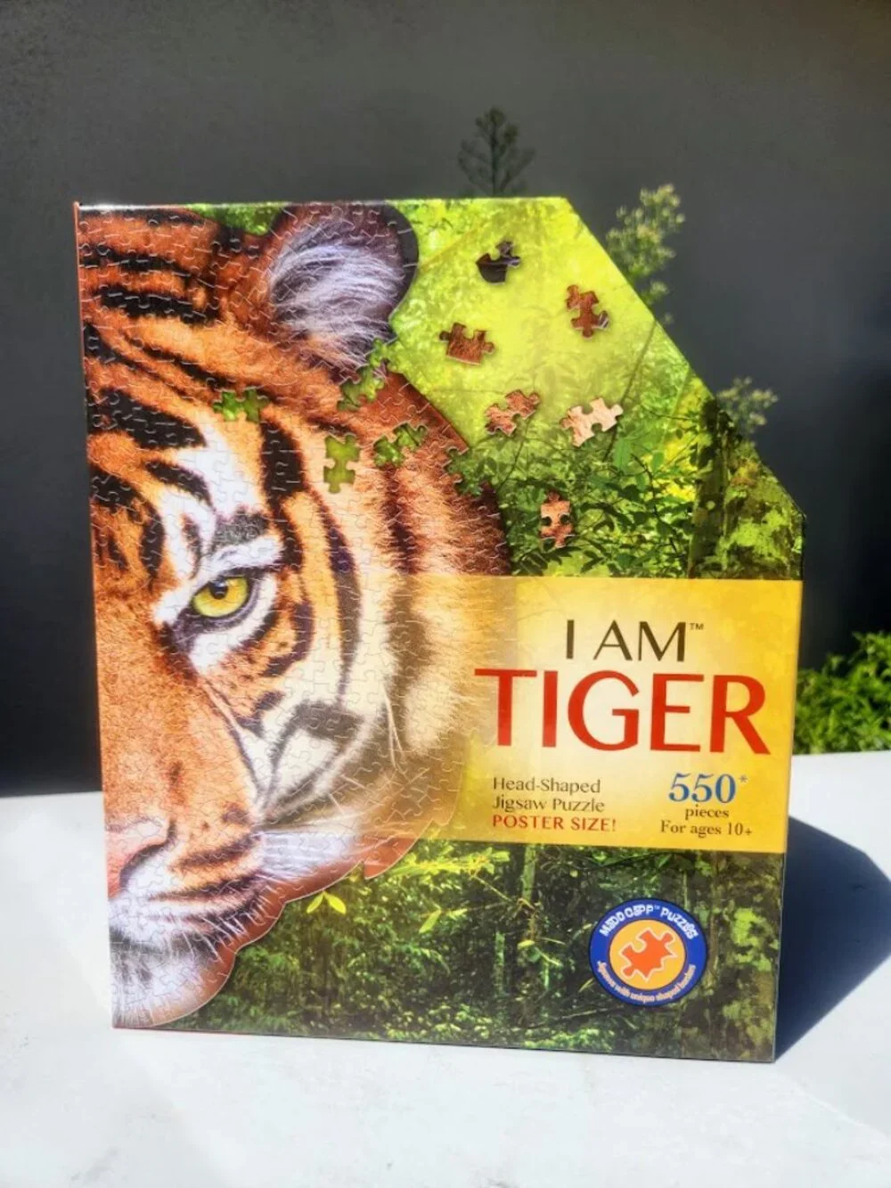 I am Tiger 550 Piece Head Shaped Jigsaw Puzzle Madd Capp Finished size: 28
